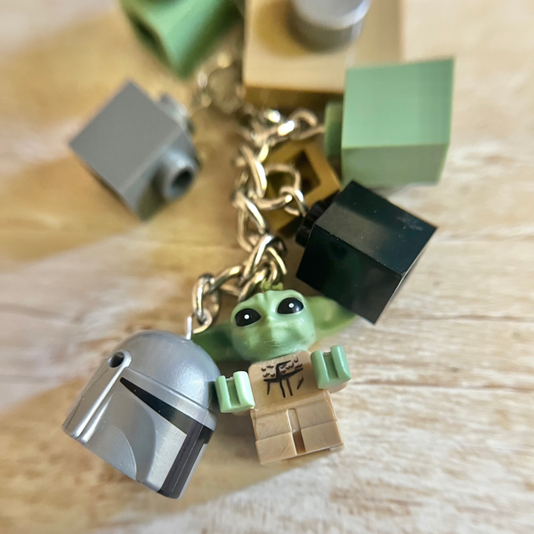 Mandalorian and Grogu